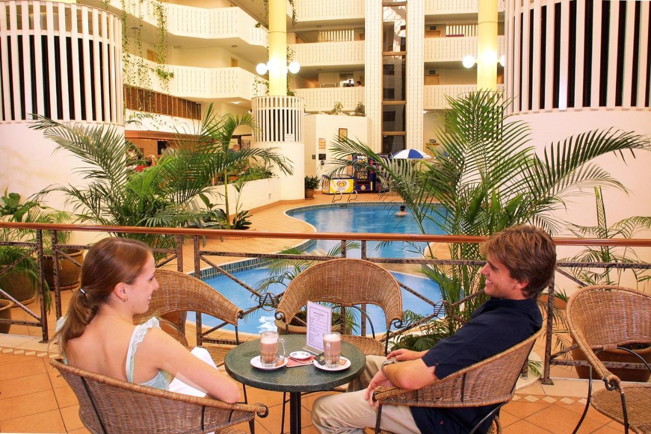 Atrium Hotel Mandurah Eksteriør billede